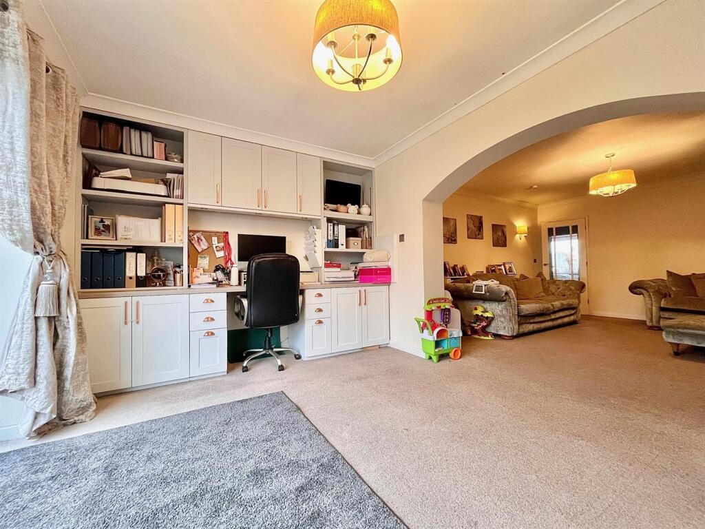 Through Lounge/Dining/Sitting Room