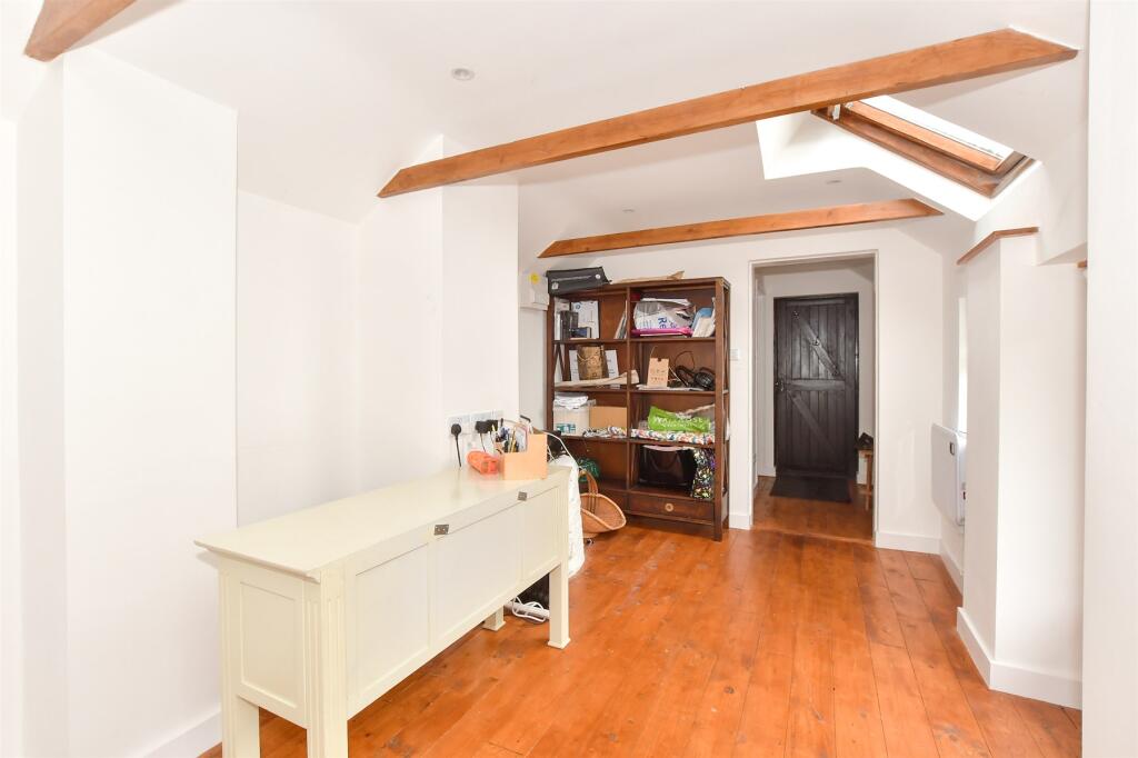 Room 1 (Used As A Guest Bedroom)