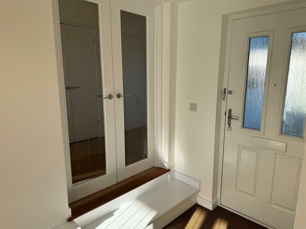Entrance Hall.jpg