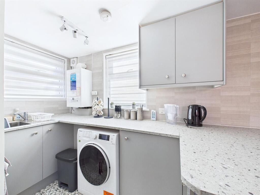 Annex Kitchen/Living Room