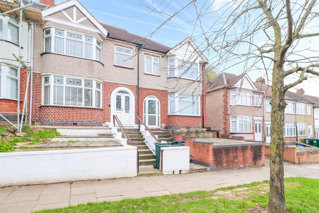 38 Queen Isabels copy.jpg