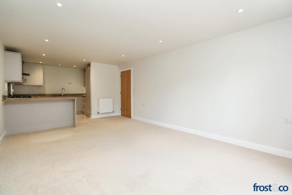Lounge to Kitchen