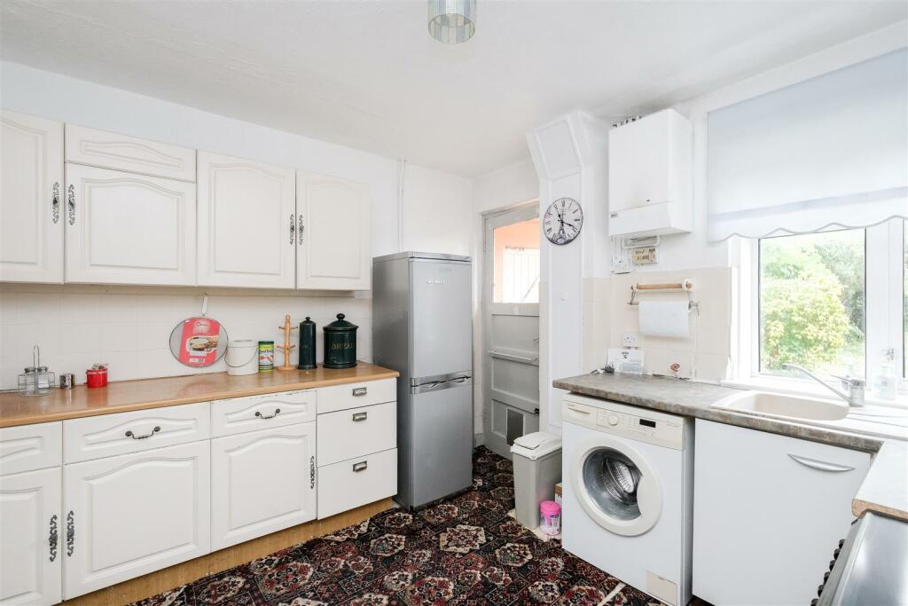 82 Millfield Avenue-14.jpg