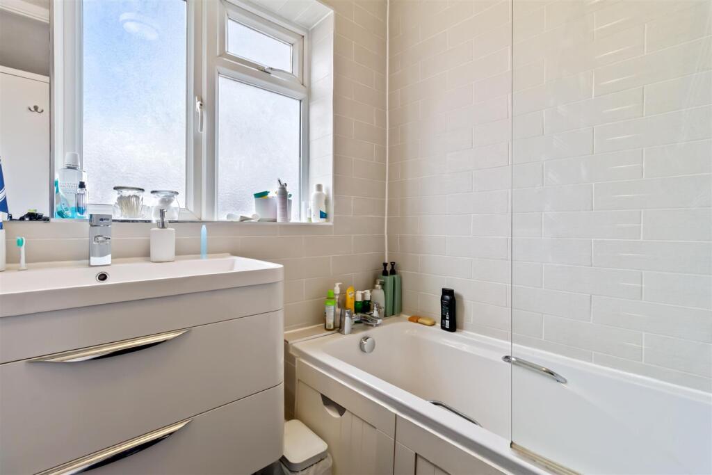 Windsor Road, 10-012.jpg