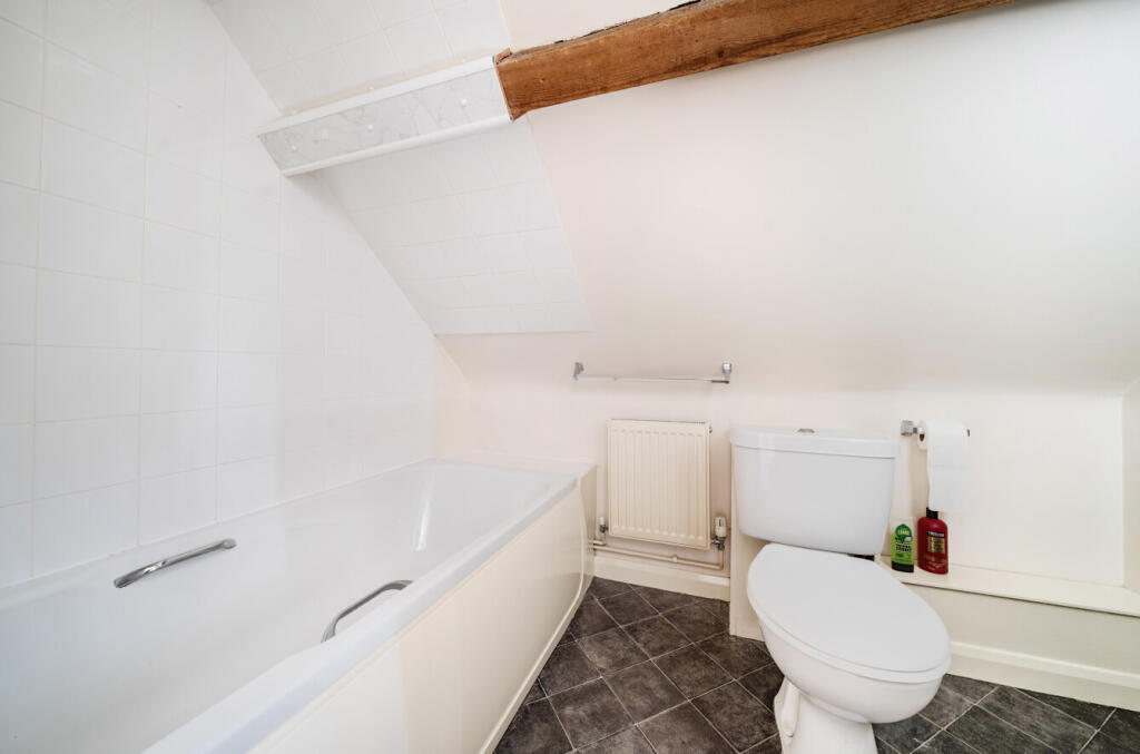 1317407-4-68656ed...