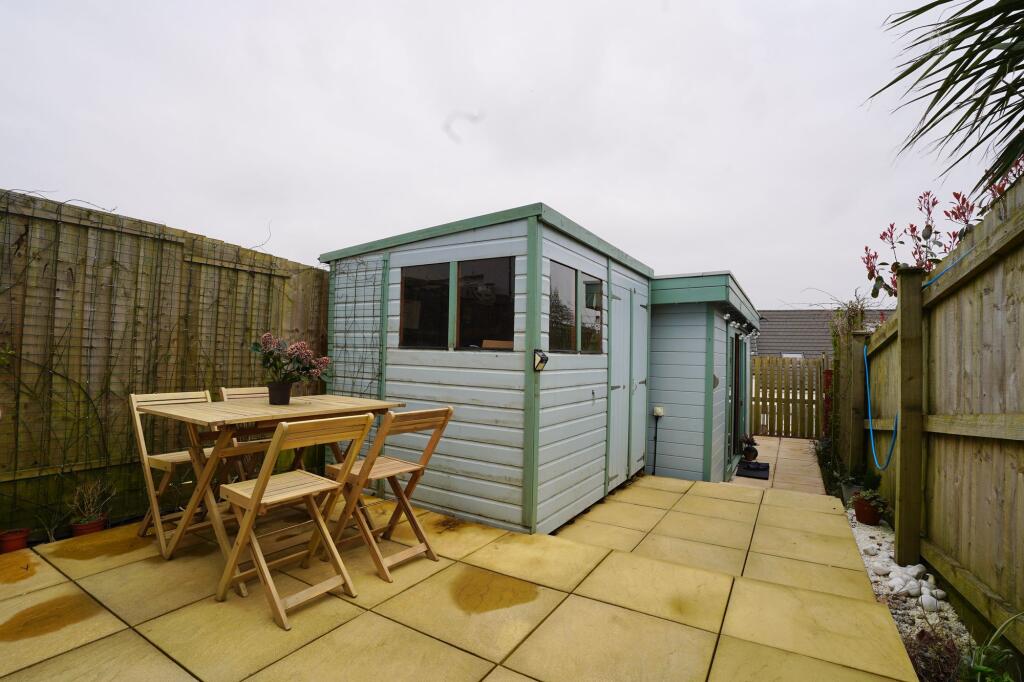 Cabin/Home Office