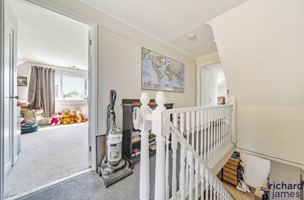 3205d21d-95fd-401...