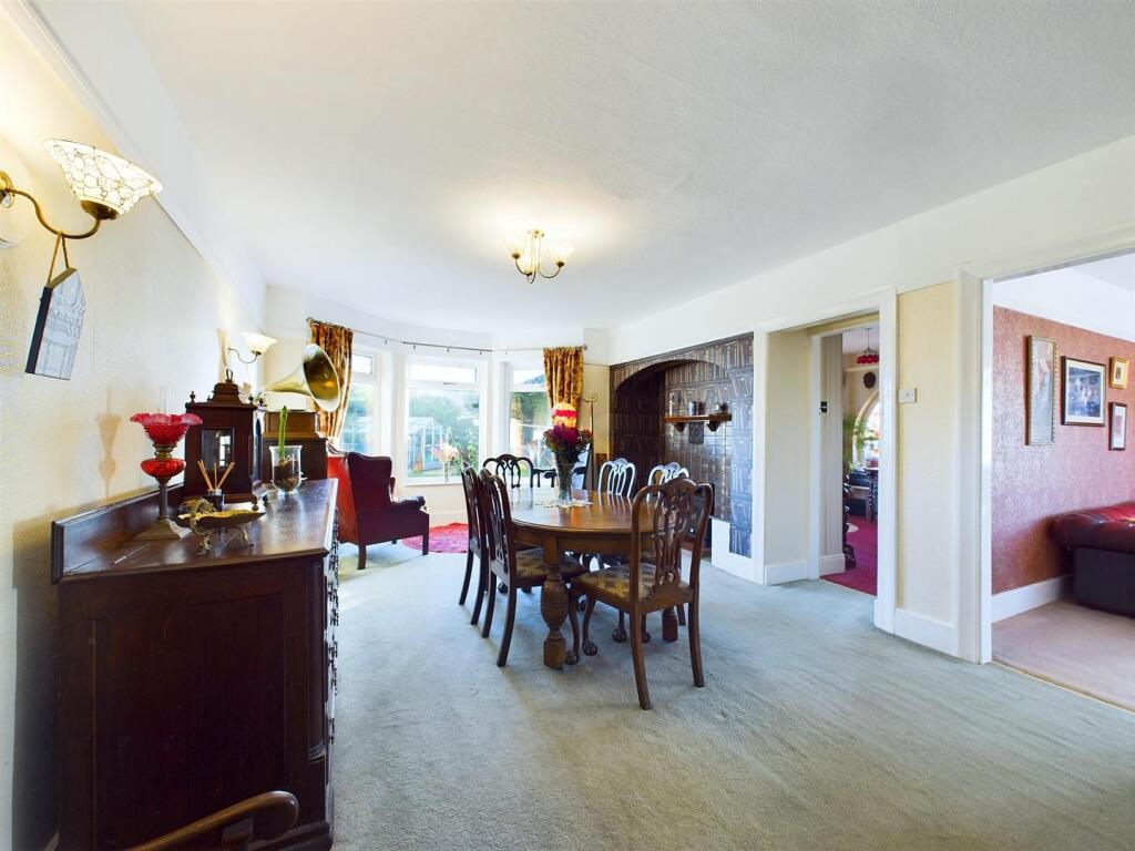 Reception / Dining Room