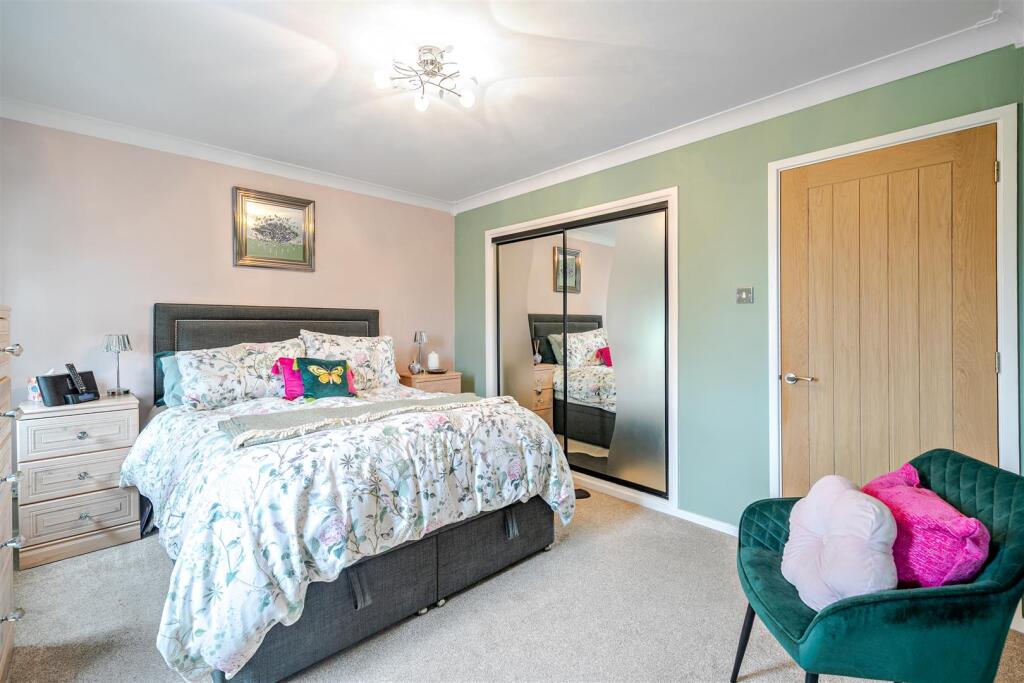 41 Holly Walk, Nuneaton