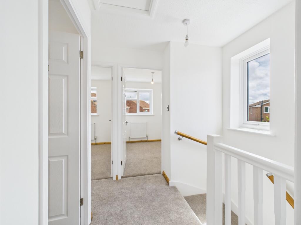 CAM02023G0-PR0155-STILL005