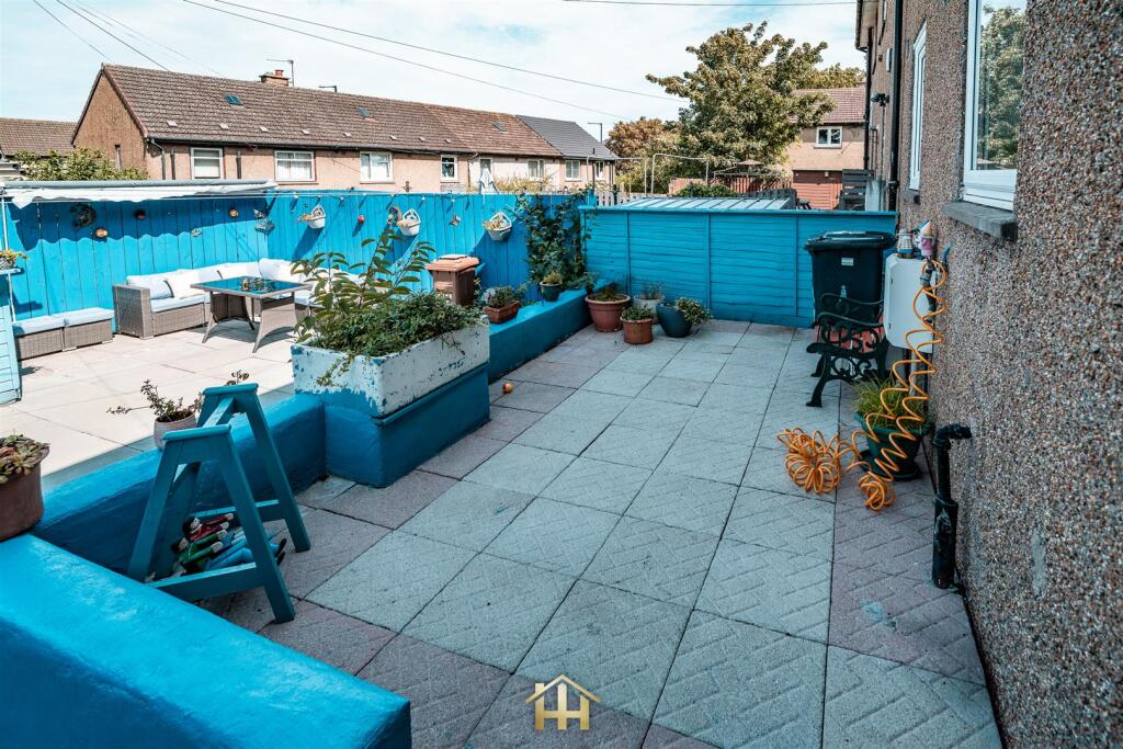 22 BALBEGGIE TERR DD4 8RL EDIT (31 of 48).jpg