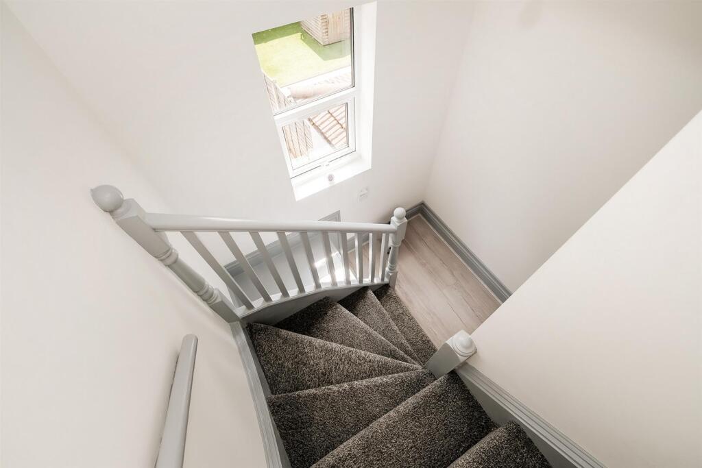 78-80 Spruce Hills Flat 5-22_web.jpg