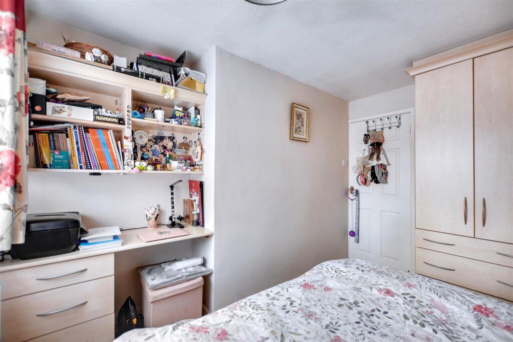 Bedroom 2_2.jpeg