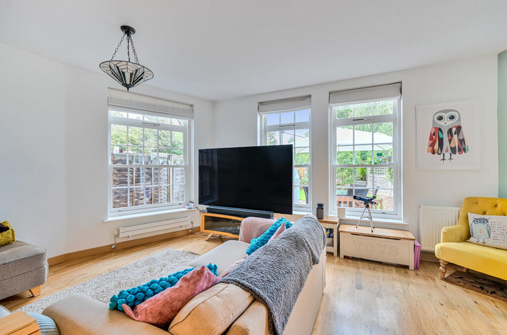 1329458-32-688c8b...