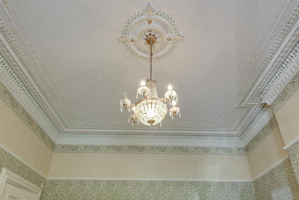 Beautiful Ceiling Detail
