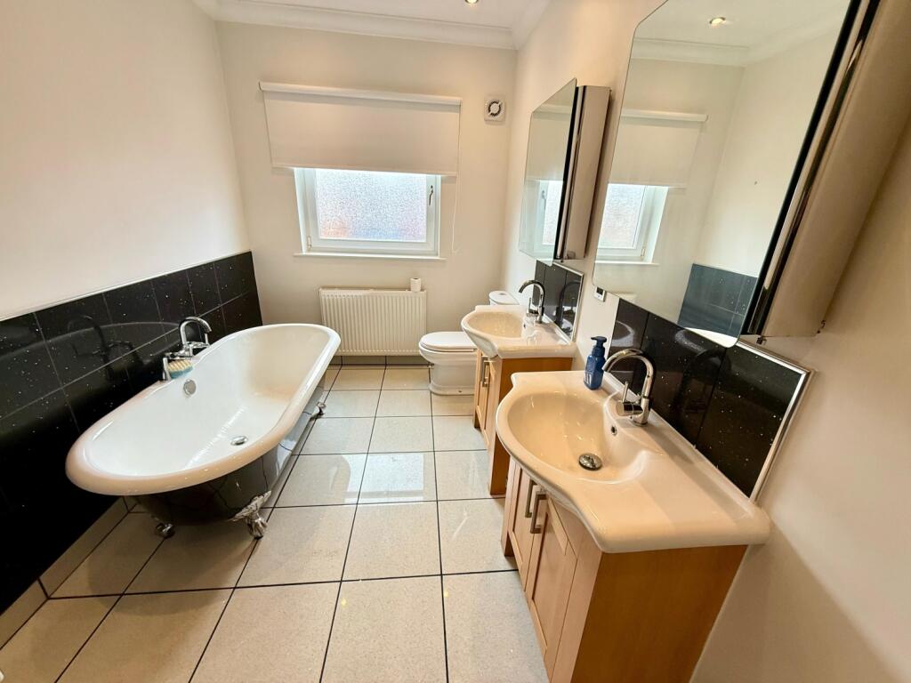bathrom 1.2