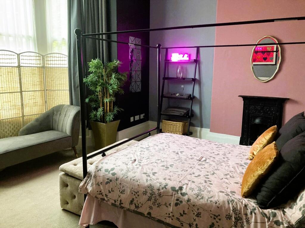 5efd3cde-78b1-4f0d-a6b6-7f4e5340bfec