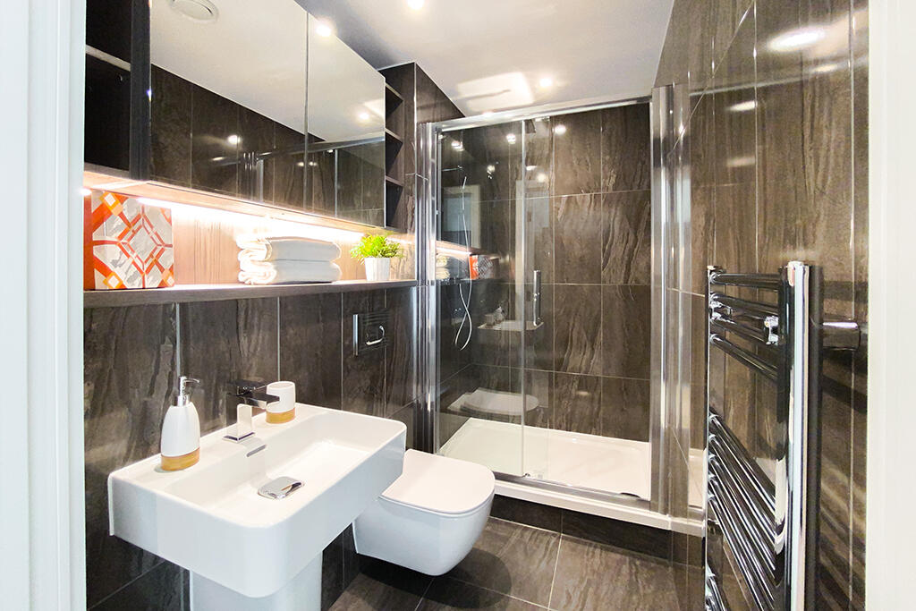 Bedroom One Ensuite