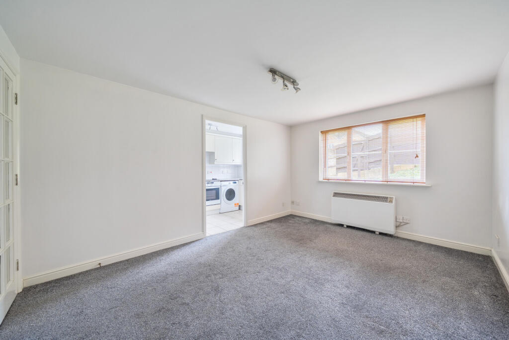 1396812-13-695f75...