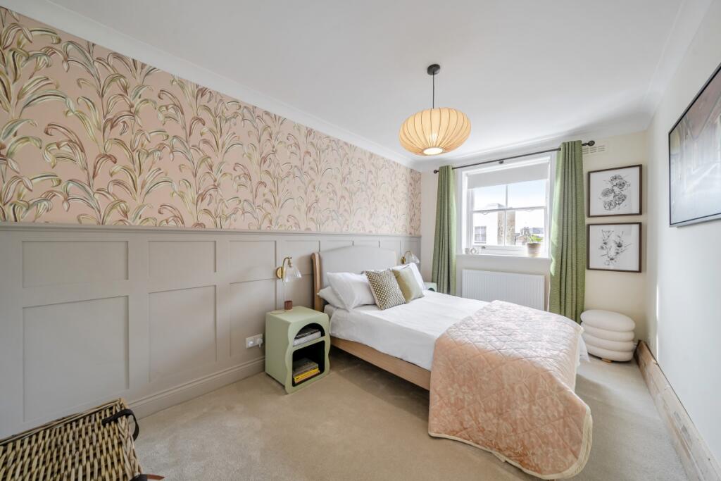 1340411-1-689c513...