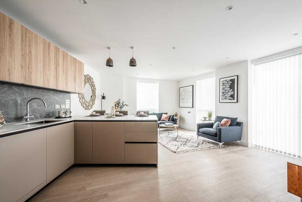 Hoxton House F9 - Low Res 17.jpg