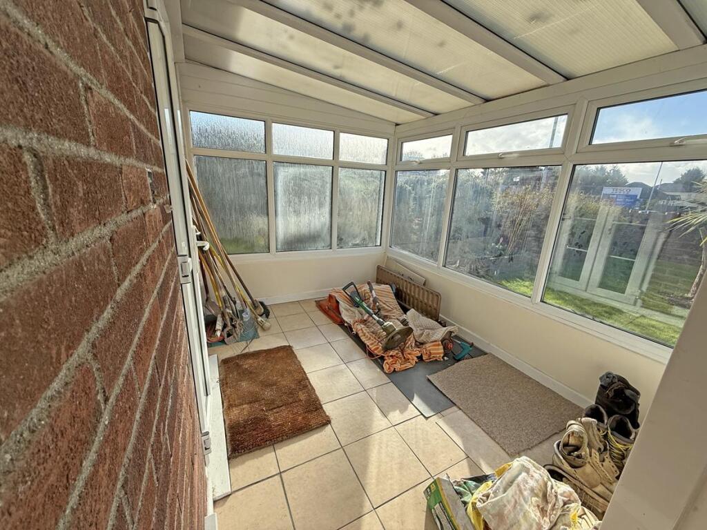 Old Woodlands Road 6 - Conservatory 0.jpg