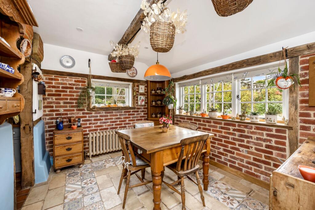 Breakfast room