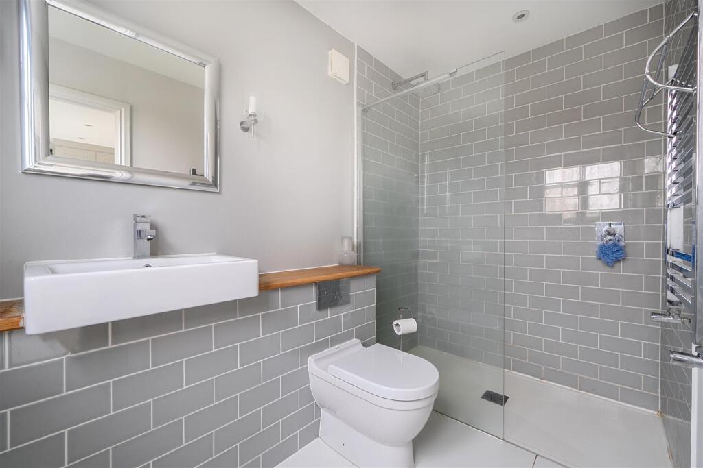 Master bedroom and ensuite