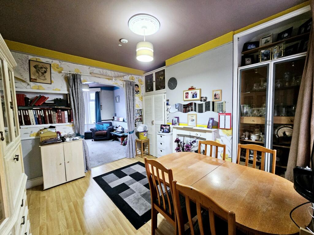 fb0a70de-c944-4867-a8b3-d7b1b5393d87