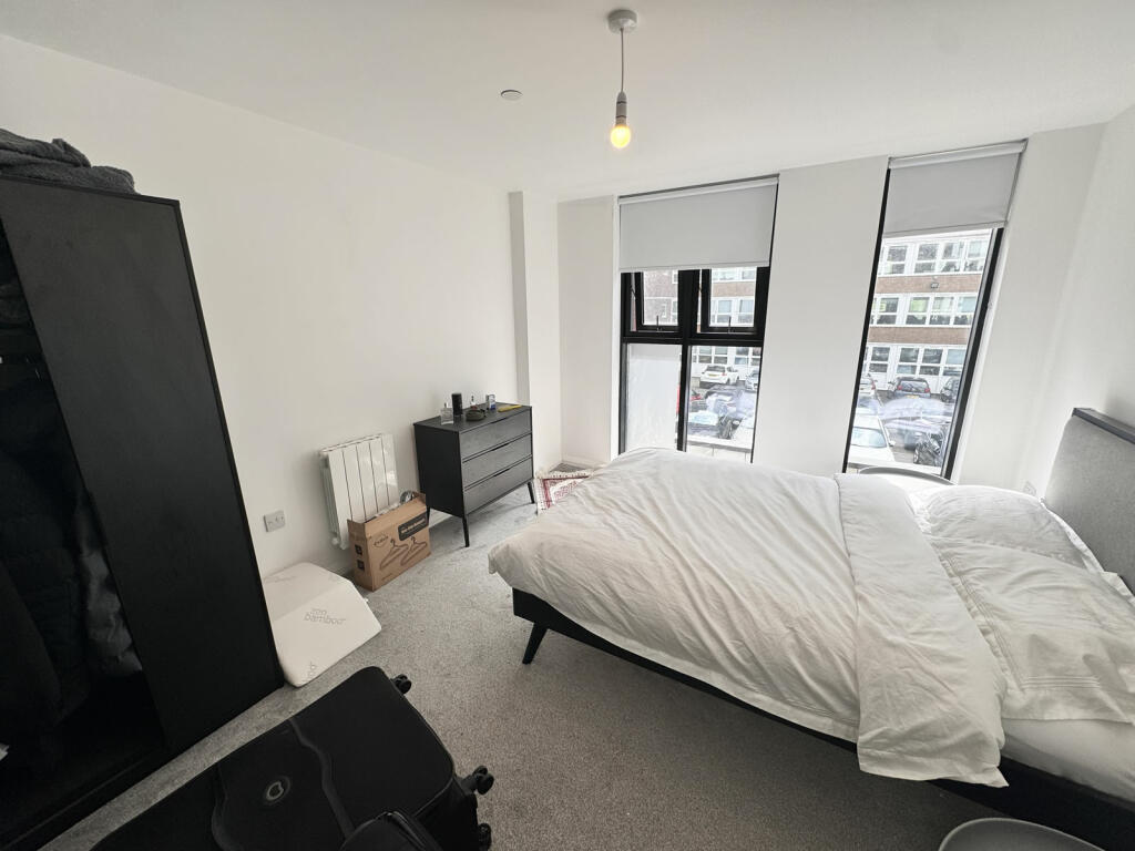 B10BISHOPGATEIMG_0451.jpg