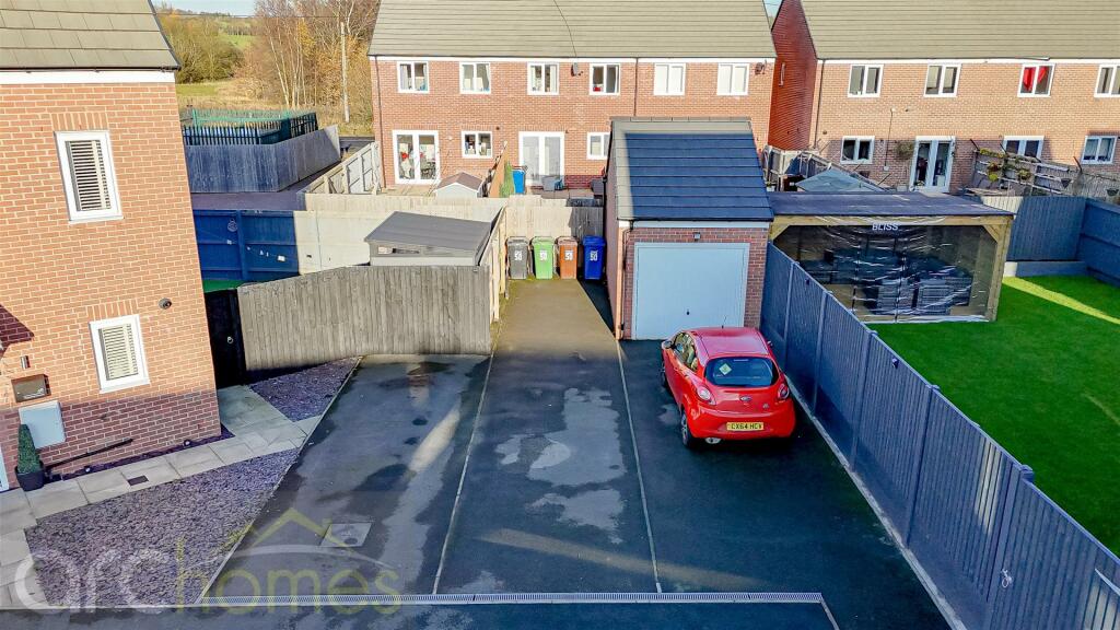 dji_fly_20241127_133918_0612_1732718682916_photo.j