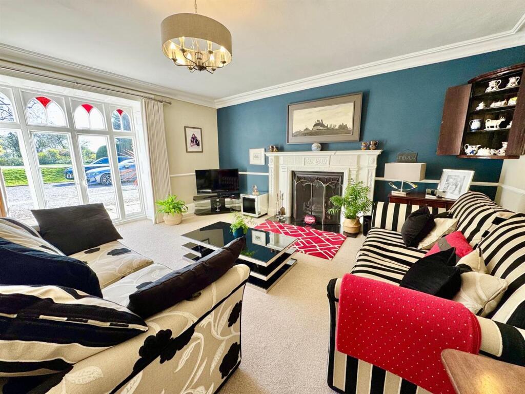 PHOTO-2025-04-13-20-45-42 (10).jpg