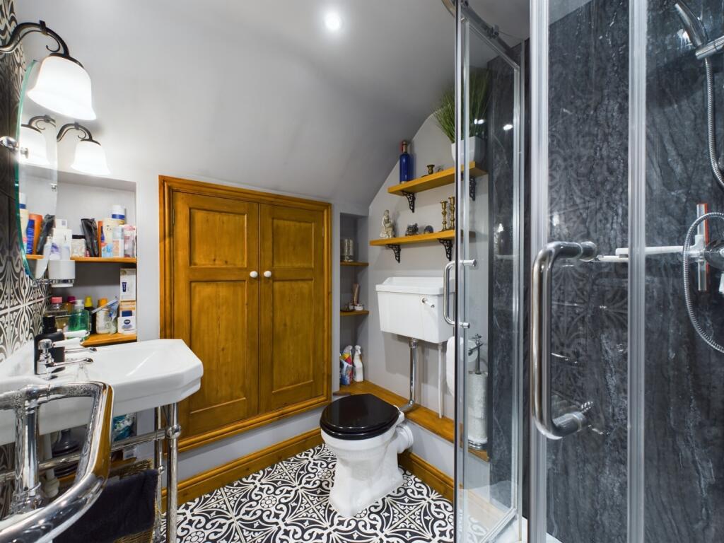 CAM03062G0-PR0029-STILL002