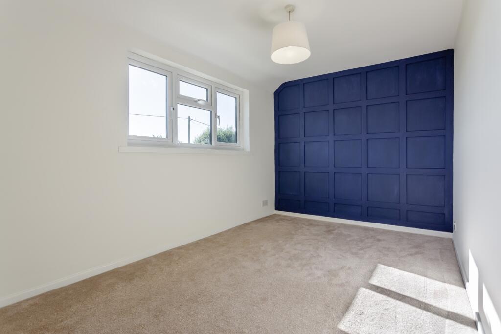 8624176-interior23