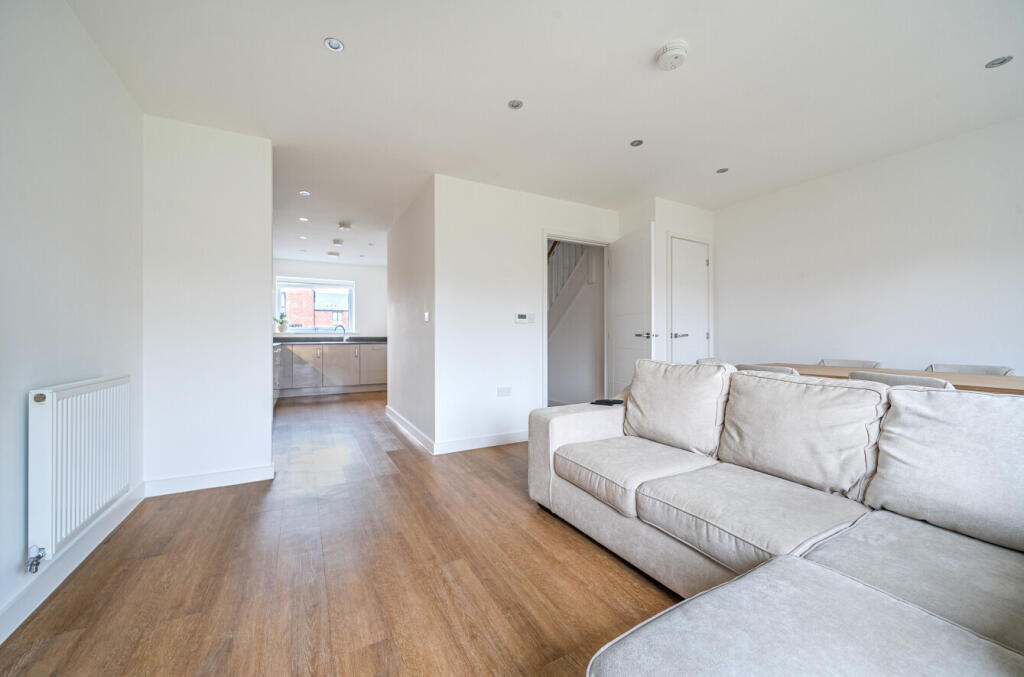 1386447-6-69315c7...