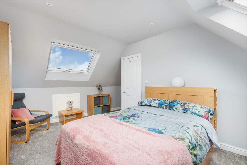 Bedroom 3-2