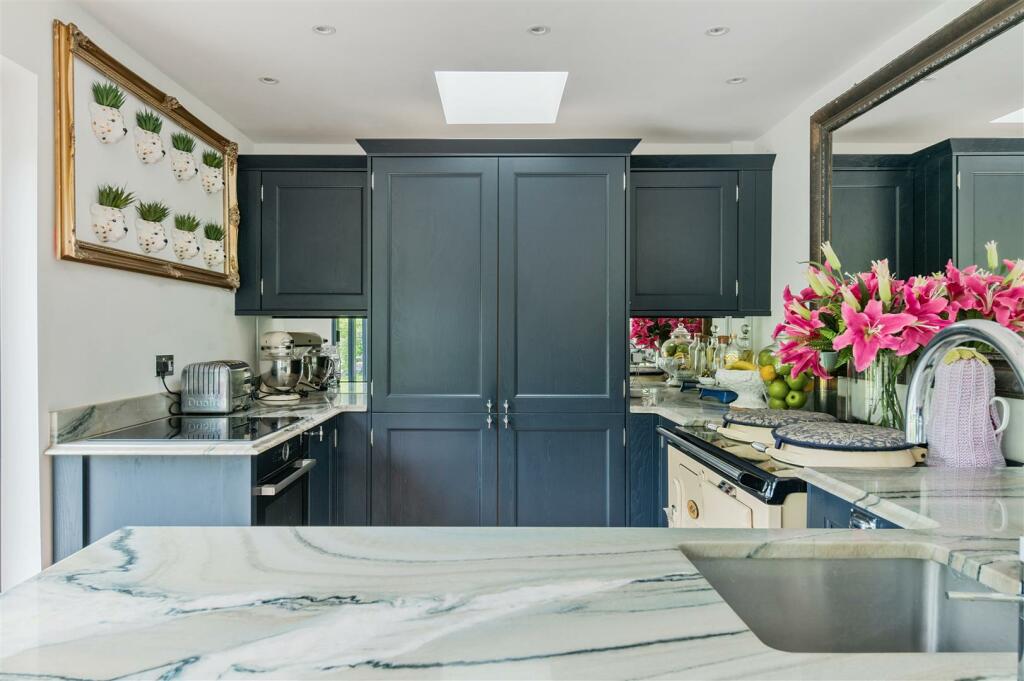 1, Tollgate Cottages (41).jpg