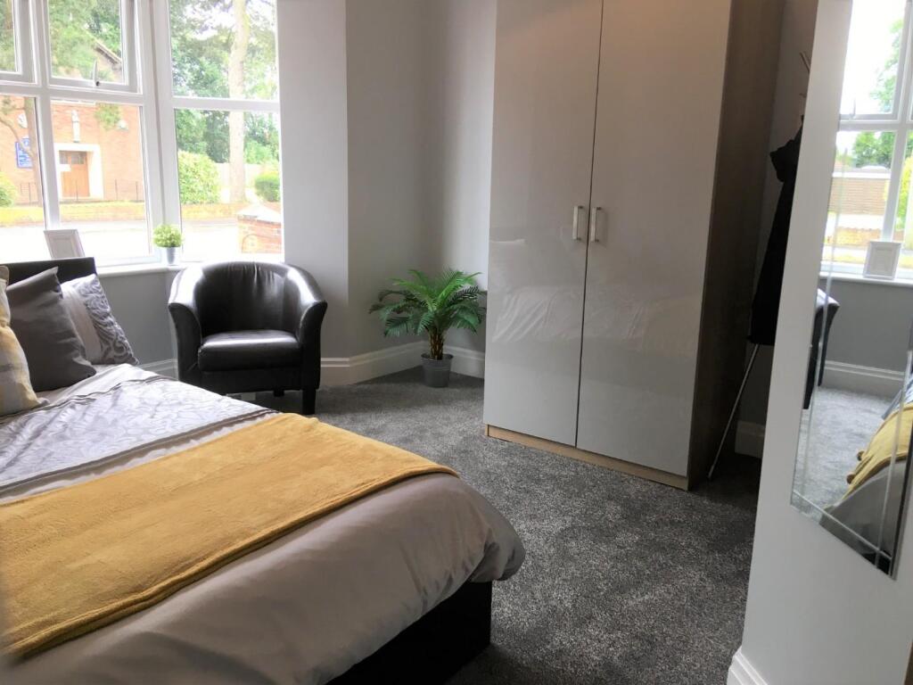 Room 1 18 (2).JPG