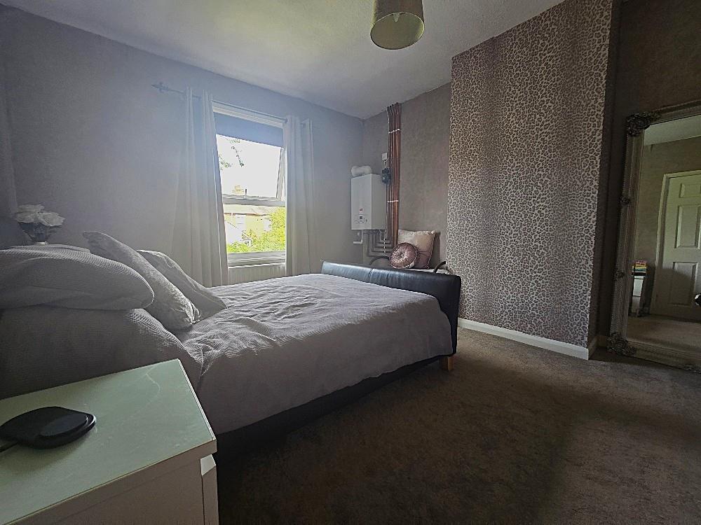 Dawson Road, Stoke Green - Bedroom 1