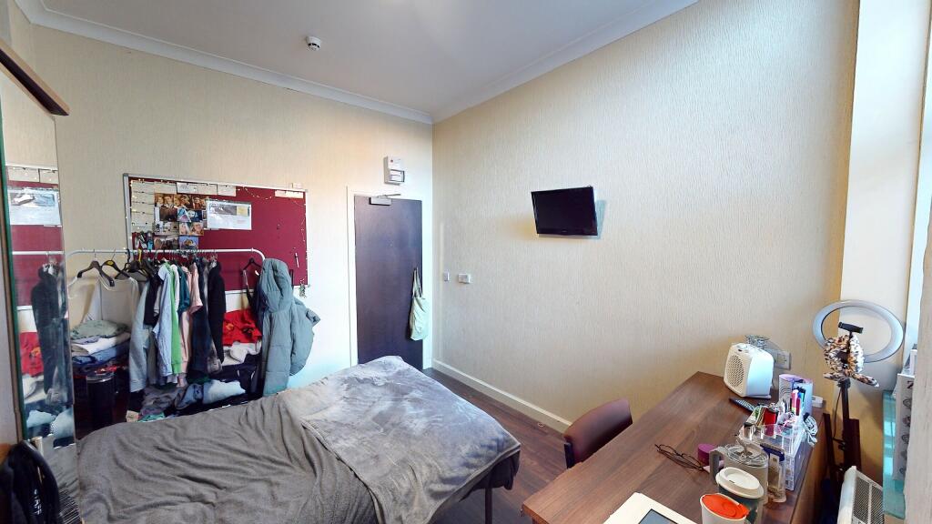 Ensuite Bedroom