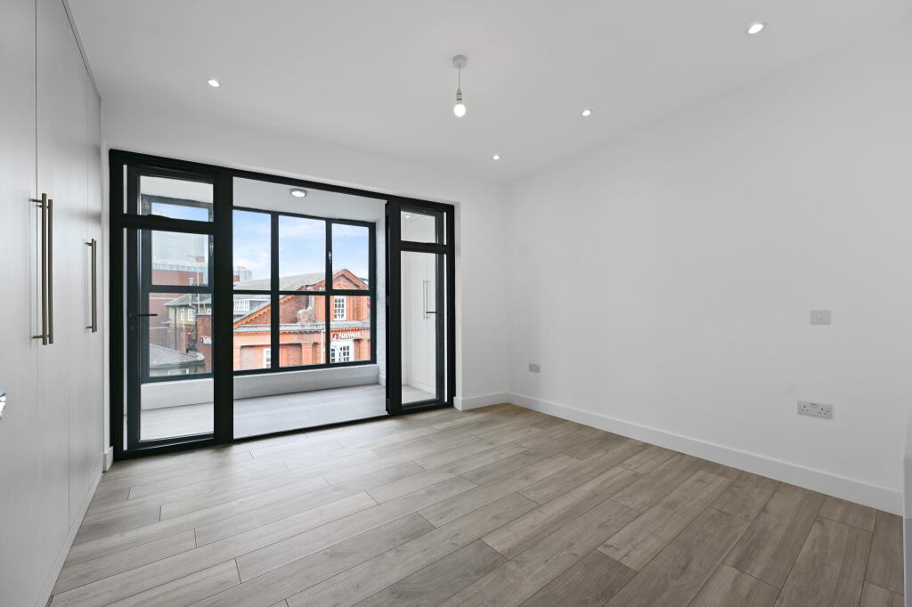 CS - Flat 4, 320 Station Road - 3 (1)