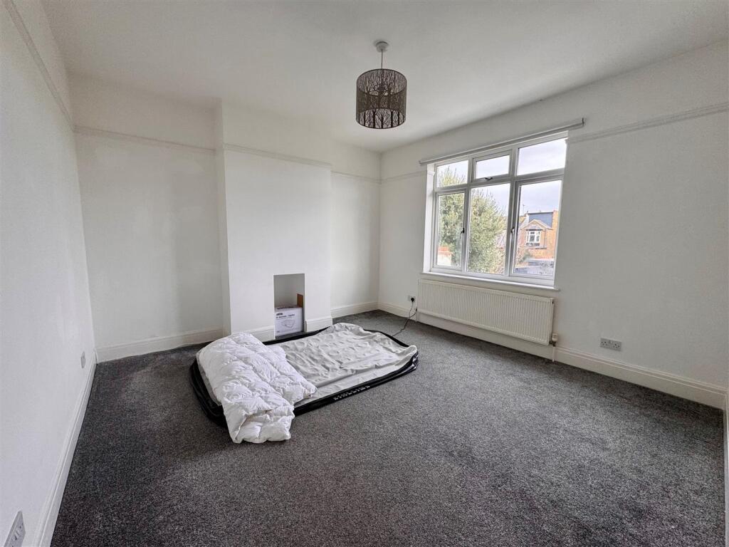 Bedroom.jpg