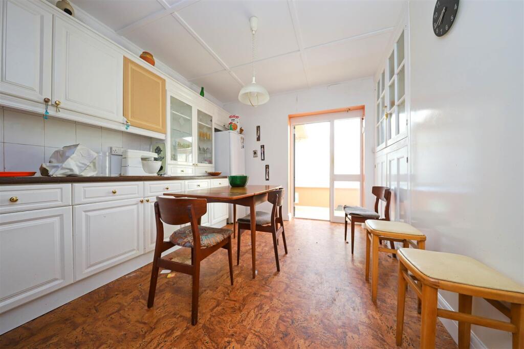 nicholas james mansfield kitchen.jpg