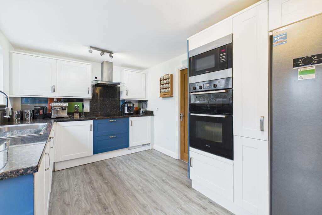 Wold Road - Kitchen
