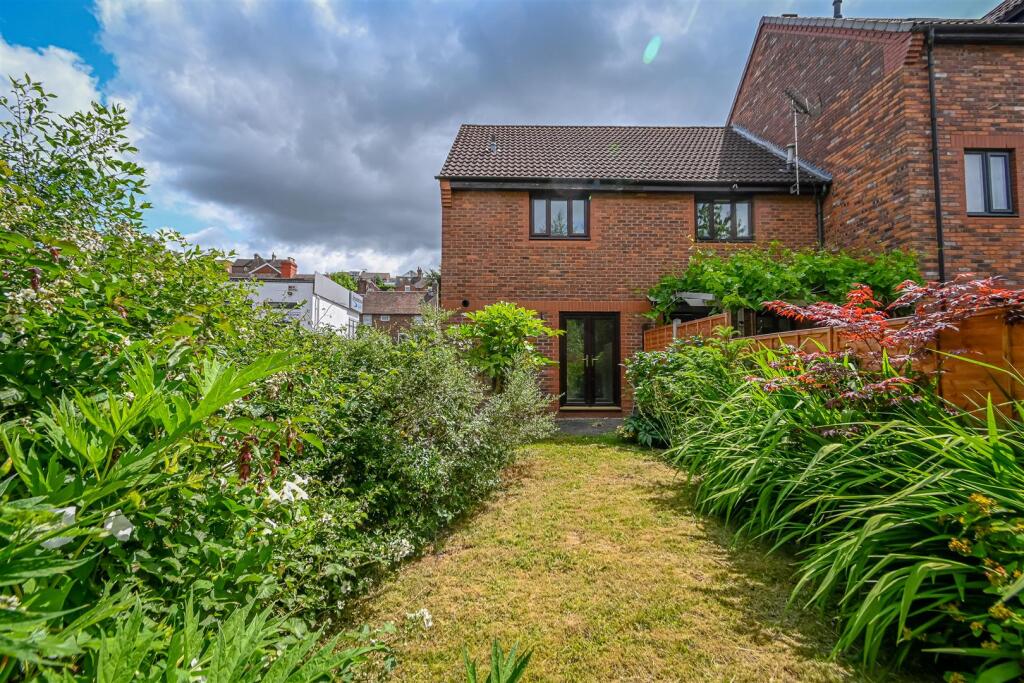 9 Lavington View-09.jpg