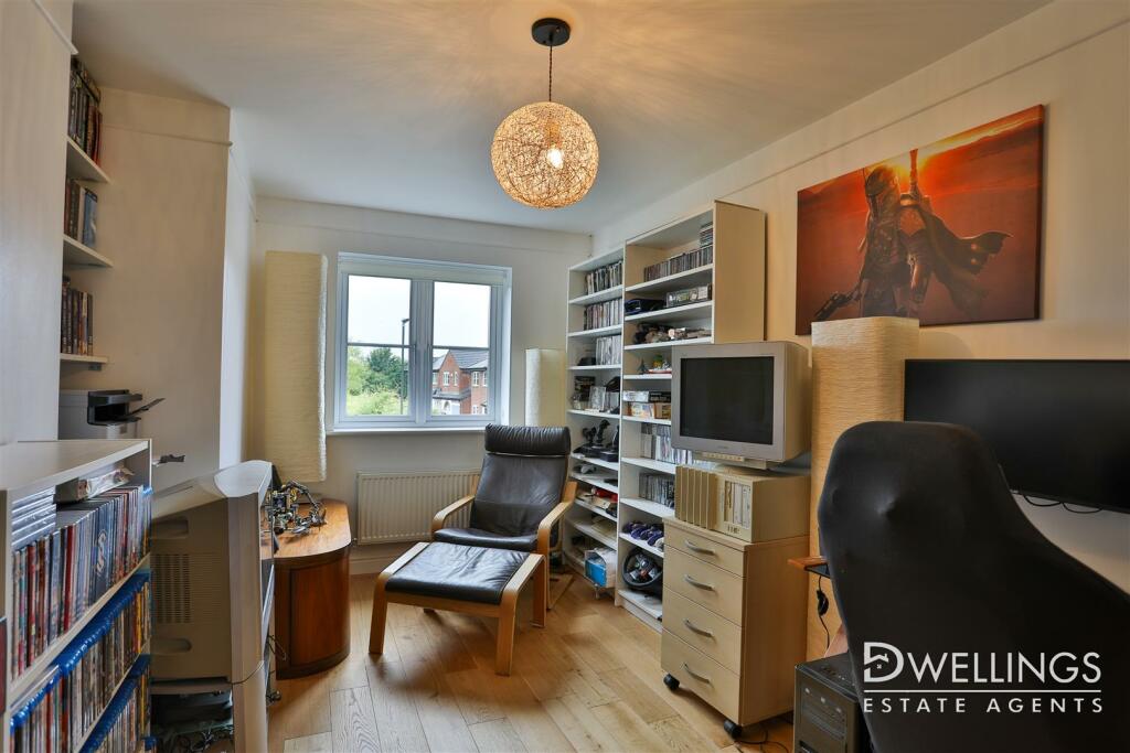 DWELEST- 28 Orwell Road, DE65 5LR - 013.jpg