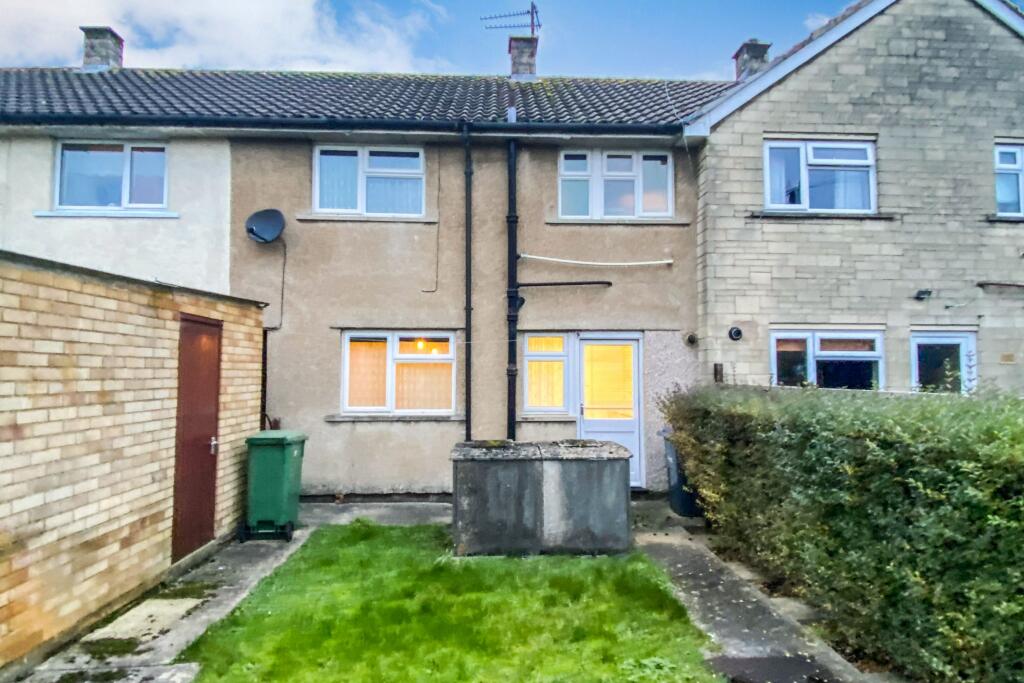 37 Manor Road, Chippenham, Wiltshire SN14 0LH