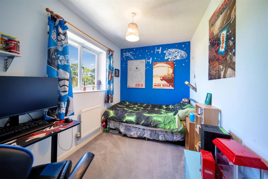 20 Hood Drive-27.jpg