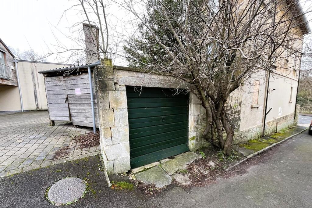 9 St. Matthews Place, Widcombe, Bath BA2 4JJ | Fre