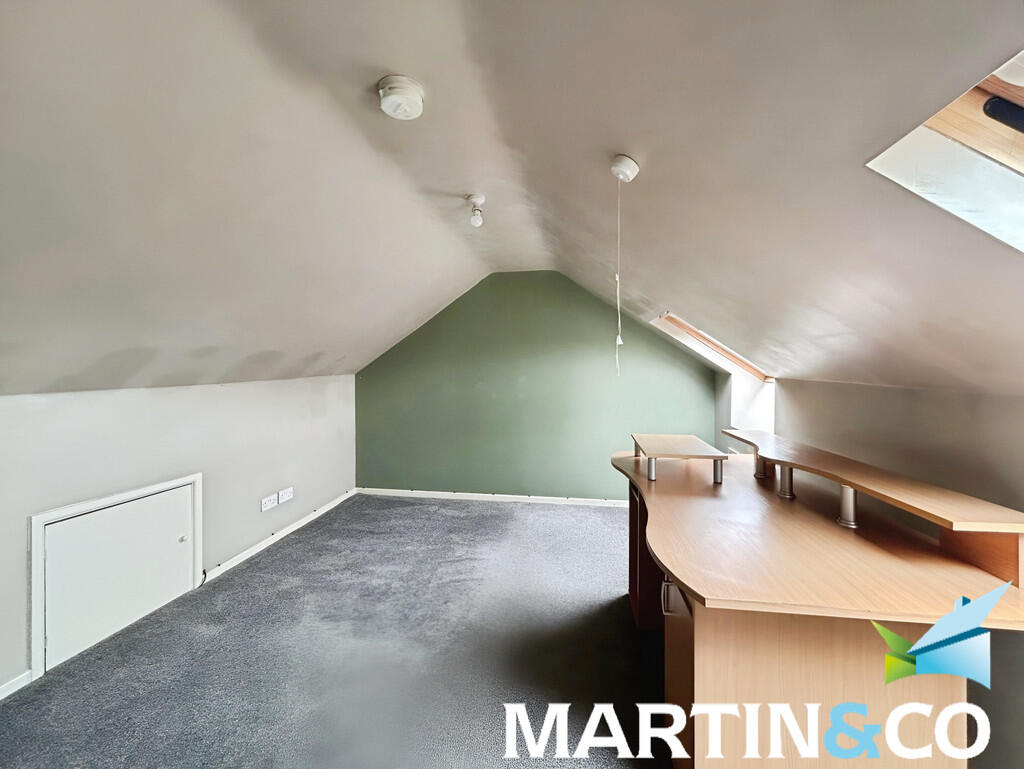 bae73b09-IMG-2025...